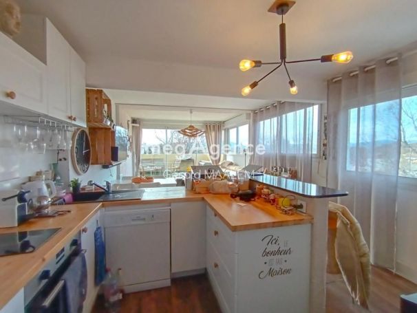 A louer APPARTEMENT T2 48 M2 TERRASSE BORD DE MER GRIMAUD