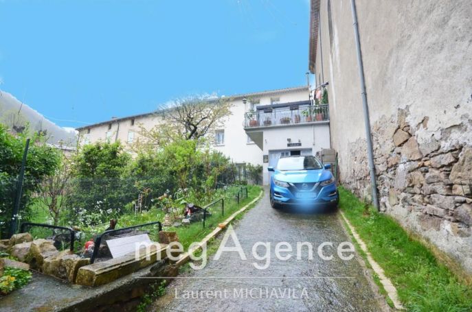 A louer MAISON  7 PIECES 122 M2  GRAISSESSAC
