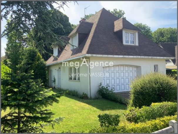 A louer MAISON  D'ARCHITECTE  SAINT LEONARD