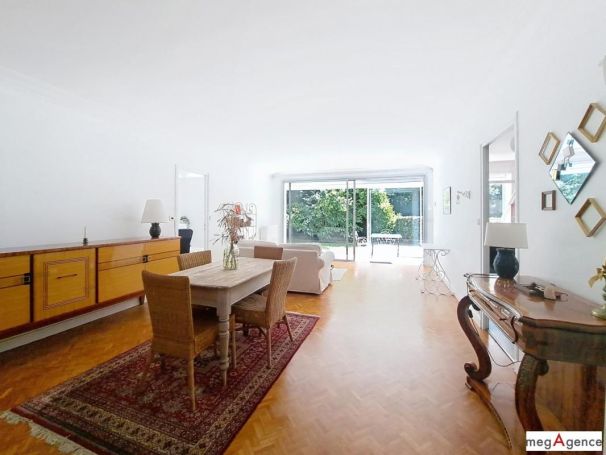 A louer APPARTEMENT T3 79 M2 TERRASSE  NANTES