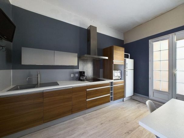 A louer APPARTEMENT T2 49 M2 BORD DE MER AJACCIO