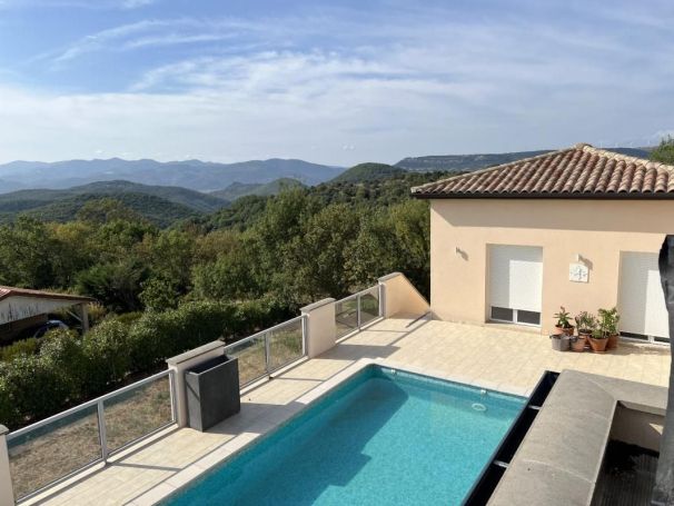 A vendre MAISON  5 PIECES 162 M2  BEDARIEUX