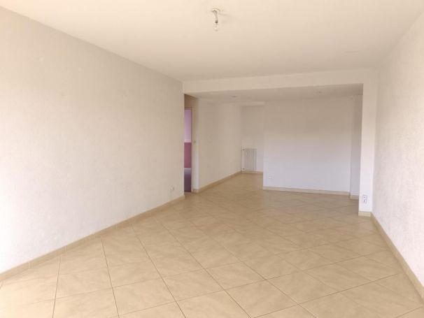 A louer APPARTEMENT T5 103 M2 BORD DE MER NARBONNE