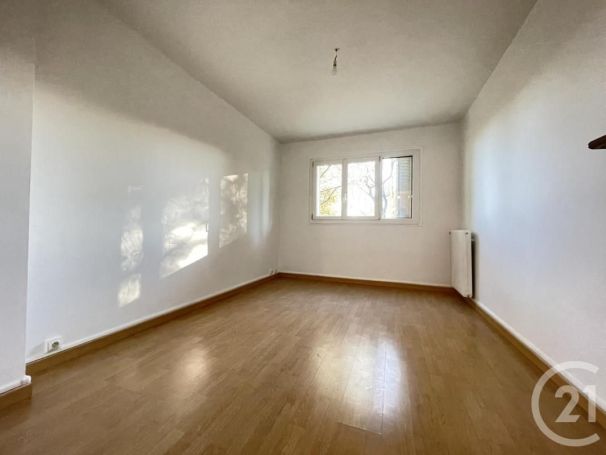 A louer APPARTEMENT T2 42 M2 TERRASSE  MONTPELLIER