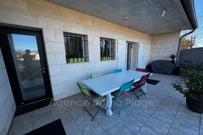 A vendre MAISON  4 PIECES 113 M2  SAINT VIVIEN DE MEDOC