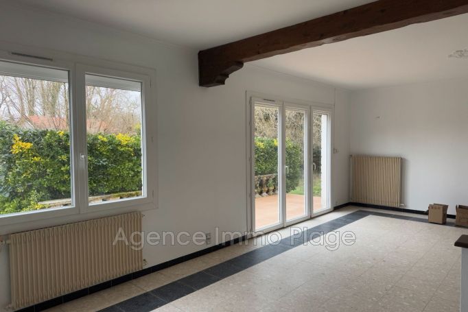 A vendre MAISON  DE MAîTRE  SAINT VIVIEN DE MEDOC