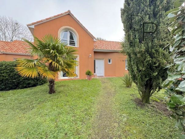 A vendre MAISON  CONTEMPORAINE BORD DE MER LA BAULE ESCOUBLAC