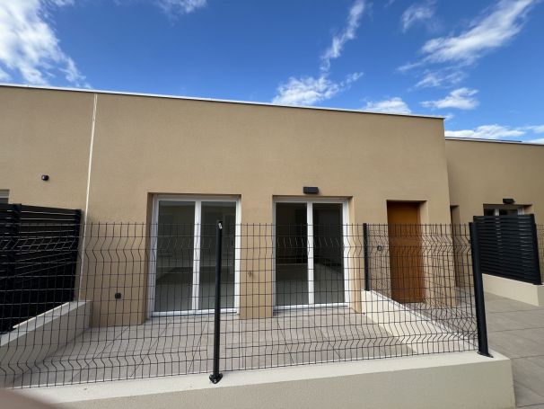 APPARTEMENT  41 M2 BORD DE MER SIX FOURS LES PLAGES