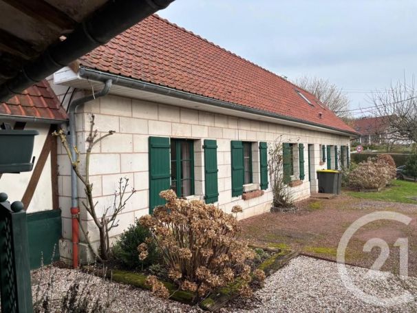 A vendre LONGèRE  11 PIECES 222 M2 BORD DE MER MONTREUIL SUR MER