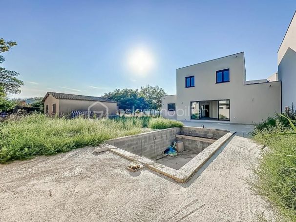 A louer MAISON  CONTEMPORAINE BORD DE MER SERIGNAN
