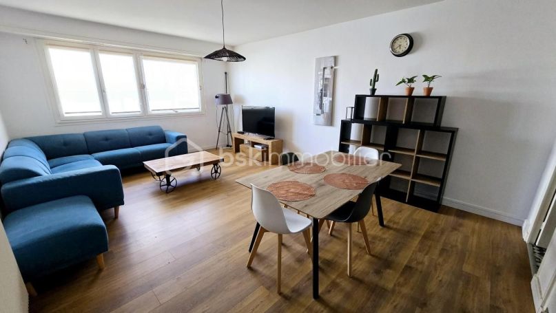 A louer APPARTEMENT T4 80 M2  PAU