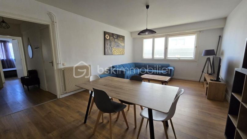 A louer APPARTEMENT T4 80 M2  PAU