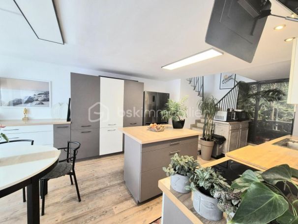 A louer APPARTEMENT DUPLEX T4 98 M2 BORD DE MER BOULOGNE SUR MER