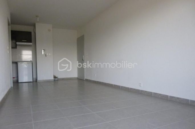 A louer APPARTEMENT T2 39 M2 TERRASSE BORD DE MER SAINT CYPRIEN