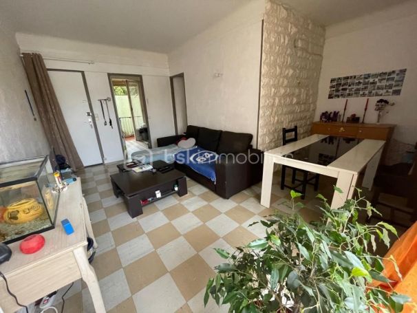 A louer APPARTEMENT T3 63 M2 TERRASSE  PAU