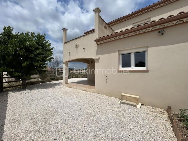 A louer MAISON  5 PIECES 115 M2  BASSAN