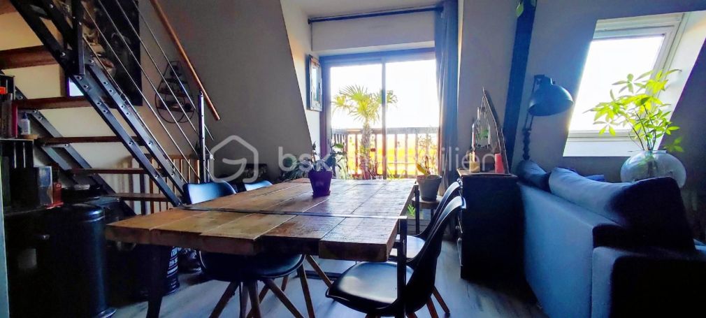 A louer APPARTEMENT DUPLEX T2 48 M2 VUE MER VILLERS SUR MER