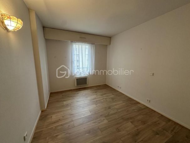 A louer APPARTEMENT T2 53 M2  PAU