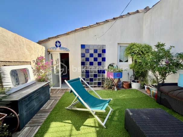 A louer MAISON  DE MAîTRE  GIGNAC