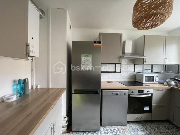 A louer APPARTEMENT T6 102 M2  ROUEN