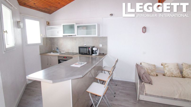 A louer APPARTEMENT DUPLEX T2 31 M2 TERRASSE PLAGE à PIED SAINT DENIS D OLERON