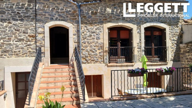 A louer APPARTEMENT DUPLEX T4 104 M2 TERRASSE  AZILLE