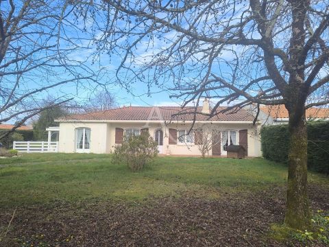 A vendre MAISON  5 PIECES 118 M2  POIROUX