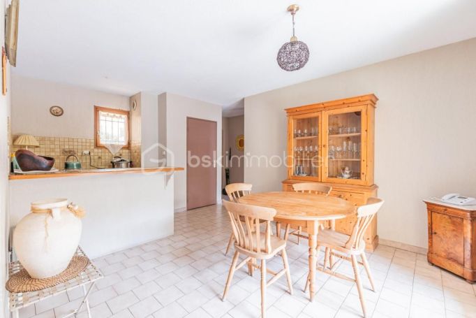 A louer APPARTEMENT T3 46 M2 TERRASSE BORD DE MER SANARY SUR MER