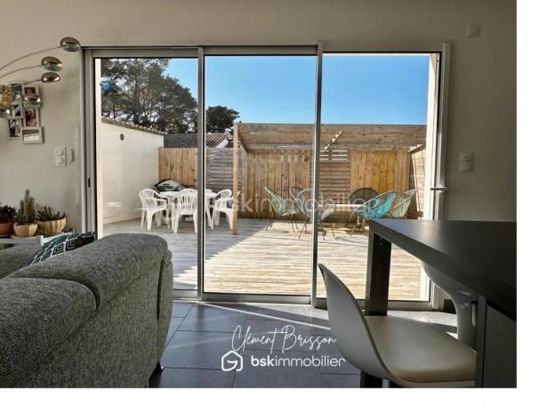 A louer MAISON  CONTEMPORAINE BORD DE MER LA PLAINE SUR MER