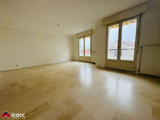 A louer APPARTEMENT DUPLEX T5 98 M2  LA ROCHE SUR YON