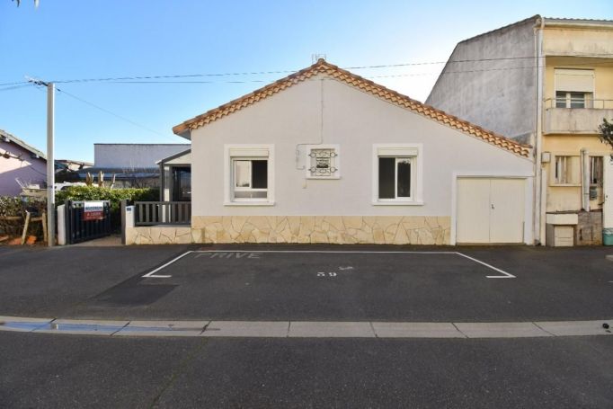 A vendre MAISON  DE PêCHEUR BORD DE MER VALRAS PLAGE