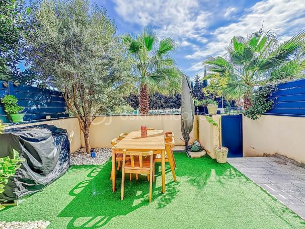 A vendre Magnifique Appartement avec jardin et 2 parking A  LATTES