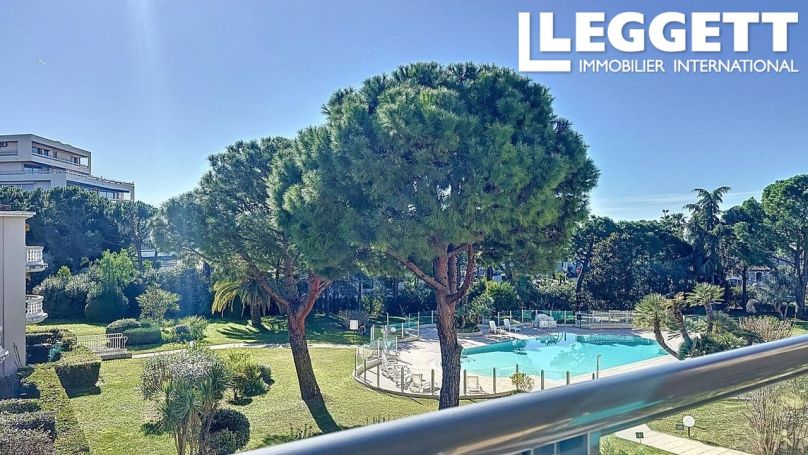 A louer APPARTEMENT DE PRESTIGE T4 115 M2 TERRASSE BORD DE MER CAGNES SUR MER