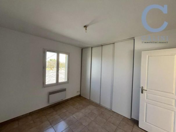 A louer MAISON  4 PIECES 84 M2  LA CALMETTE