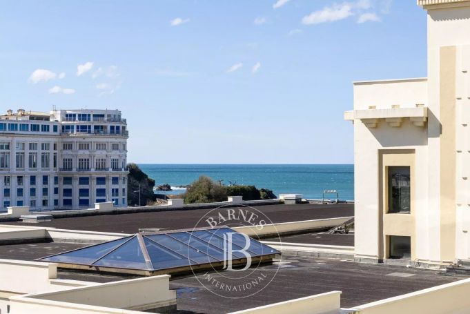A vendre APPARTEMENT T3 104 M² PROCHE PLAGE BIARRITZ