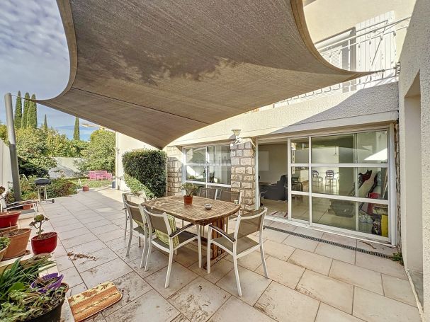 A vendre MAGNIFIQUE VILLA 5 PIECES 179 M² Six-Fours-les-Plages