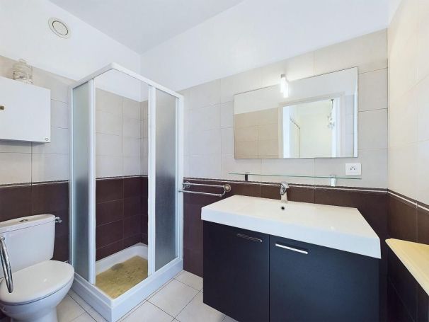 A louer STUDIO  27 M2 BORD DE MER AJACCIO
