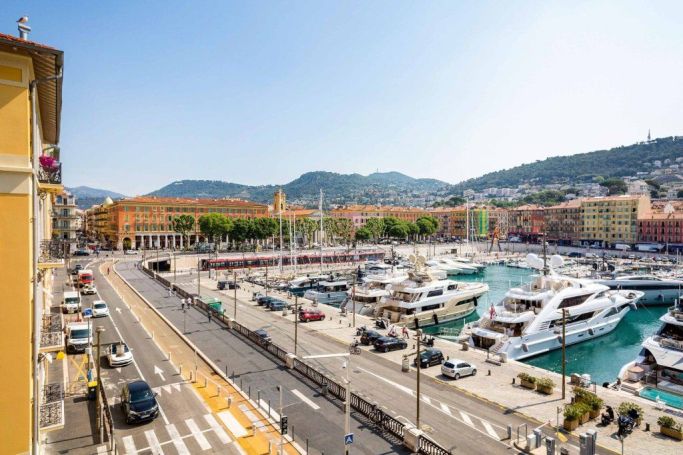 A vendre RARE! NICE PORT 2P 57 mÂ² VUE MER 06300 Nice