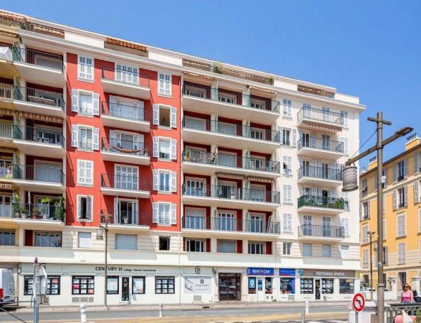 A vendre RARE! NICE PORT 2P 57 mÂ² VUE MER 06300 Nice