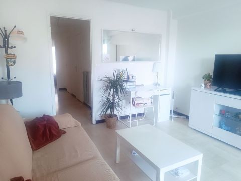 A vendre APPARTEMENT T2 55 M2 TERRASSE BORD DE MER TOULON