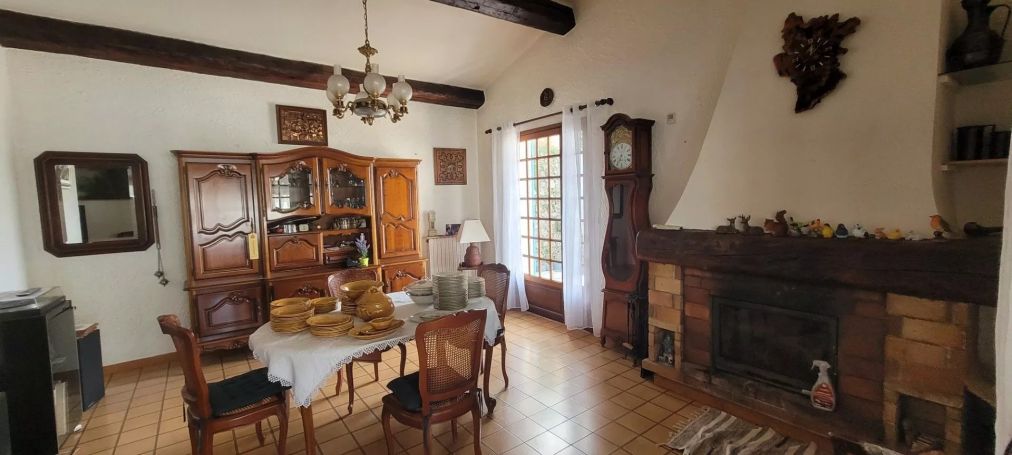 A vendre MAISON  5 PIECES 110 M2 BORD DE MER TOULON