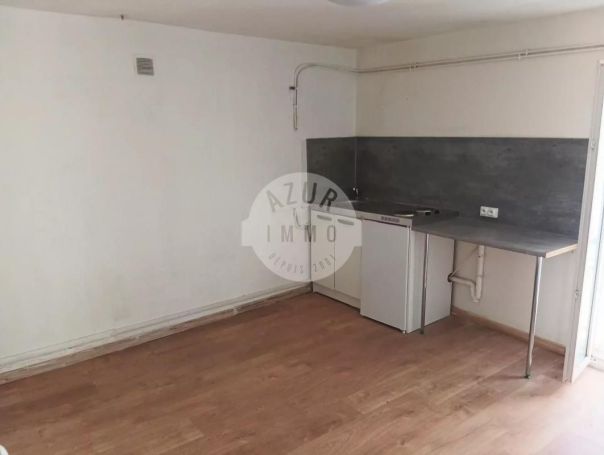 A louer APPARTEMENT T2 38 M2  NANS LES PINS