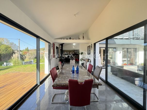 A vendre MAISON  7 PIECES 212 M2 BORD DE MER CAPBRETON