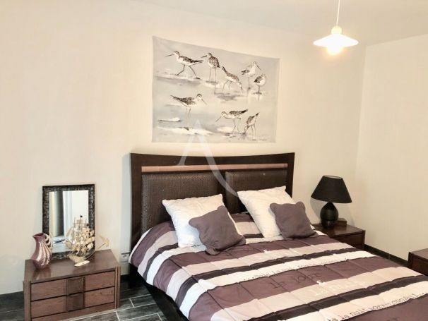 A vendre MAISON  3 PIECES 98 M2 BORD DE MER LONGEVILLE SUR MER