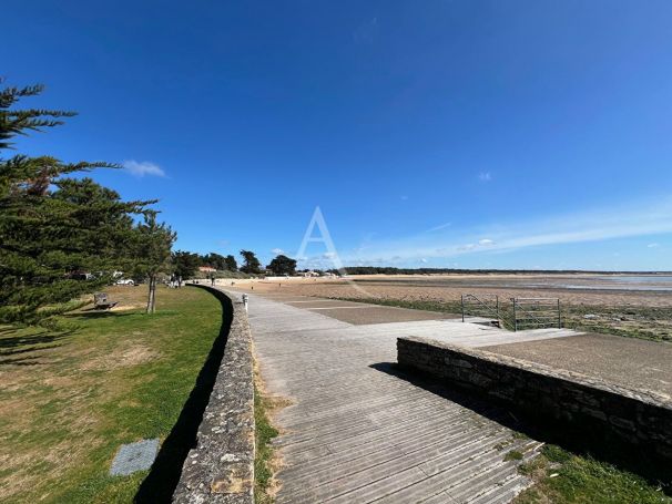 A vendre MAISON  2 PIECES 26 M2 BORD DE MER SAINT VINCENT SUR JARD