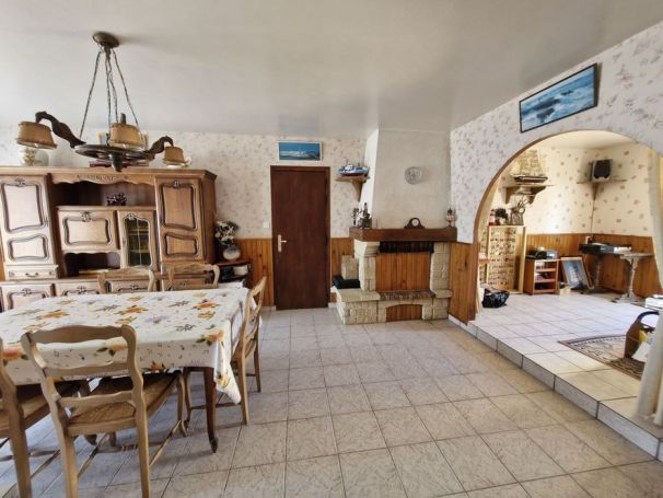 A vendre MAISON  5 PIECES 112 M2 PLAGE à PIED SAINT HILAIRE DE RIEZ
