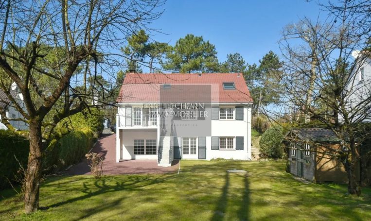 A louer MAISON  8 PIECES 215 M2 BORD DE MER LE TOUQUET PARIS PLAGE