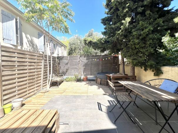 A vendre Petite Maison de ville de 44.15mÂ² avec extÃ©rieur de 36mÂ² 13004 Marseille 4eme