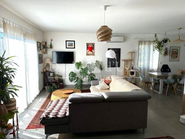 A louer MAISON  CONTEMPORAINE  MEYRANNES
