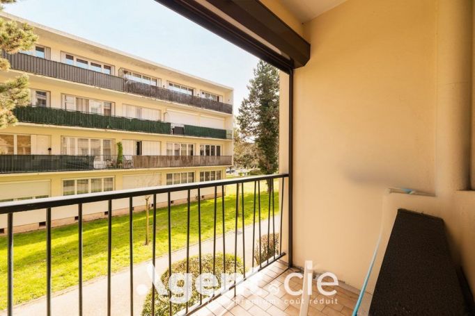 A vendre APPARTEMENT T4 70 M2 BORD DE MER HEROUVILLE ST CLAIR